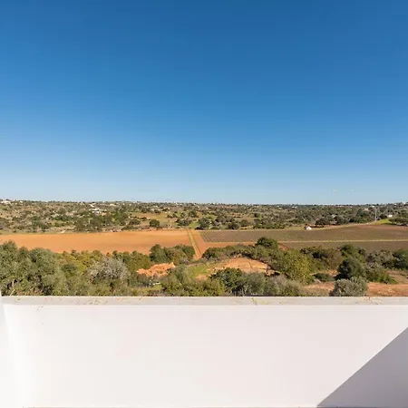 Willa 3-bed In 10 Min Drive To The Beach